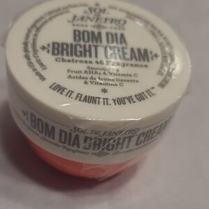 Sol de Janeiro Bom Dia Bright Cream with Pink and White Packaging 0.84 Floz/25ml